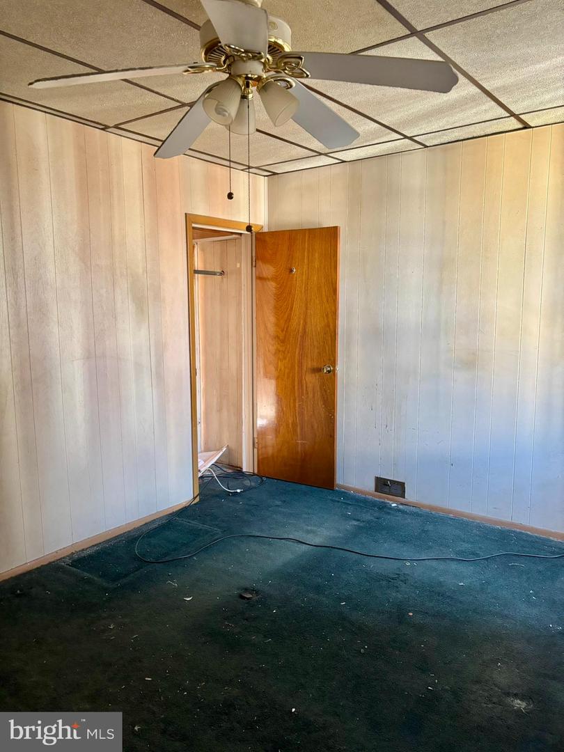 1523 S Dover St Property Photo 10