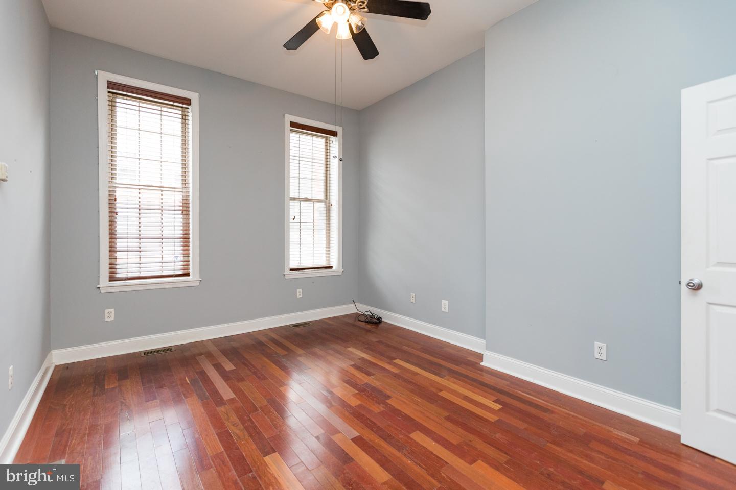 1232 N Randolph St Property Photo 13