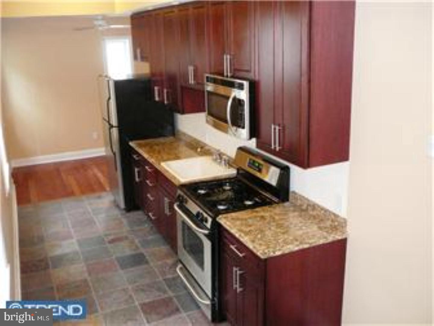 1232 N Randolph St Property Photo 47