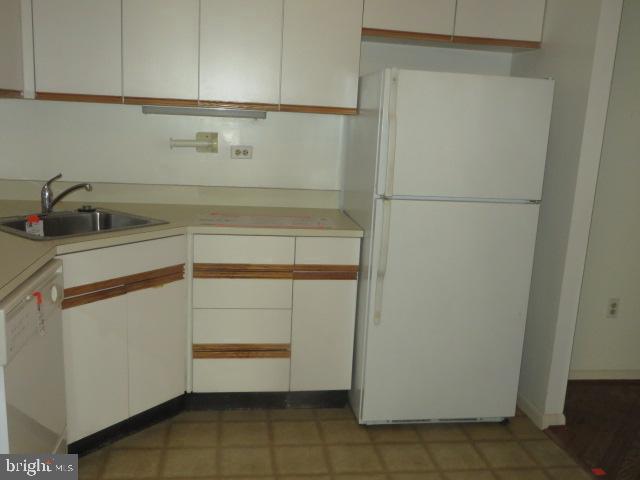 241 S 6th St #1703d Property Photo 5