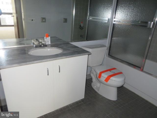 241 S 6th St #1703d Property Photo 9