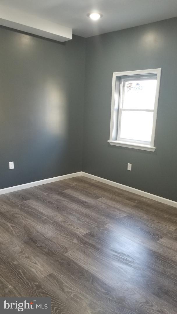 2153 Ridge Ave Property Photo 7