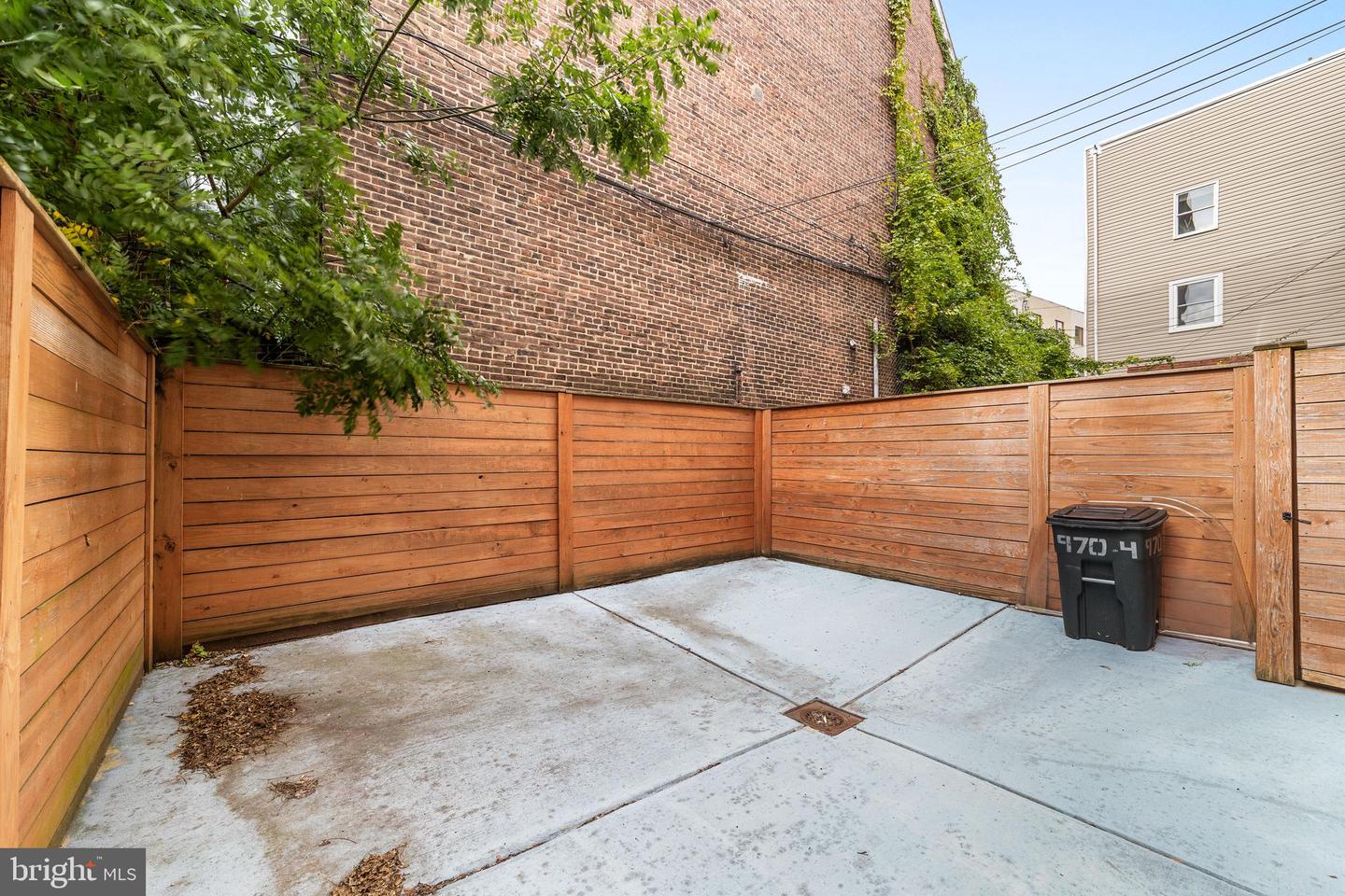 970 N Marshall St #4 Property Photo 30