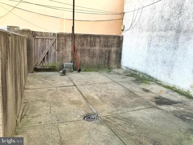 1181 S 11th St Property Photo 27