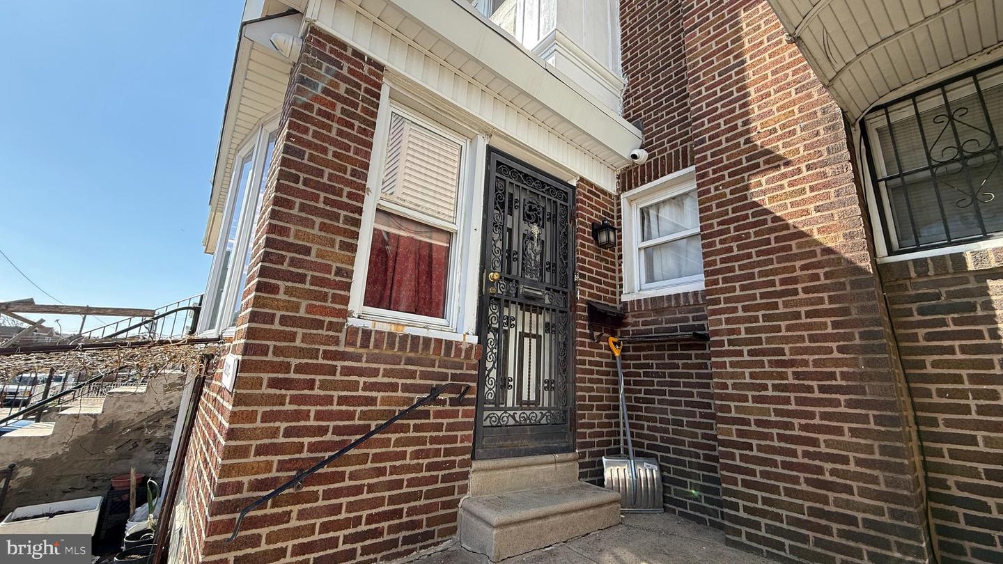 5222 Montour St Property Photo 2