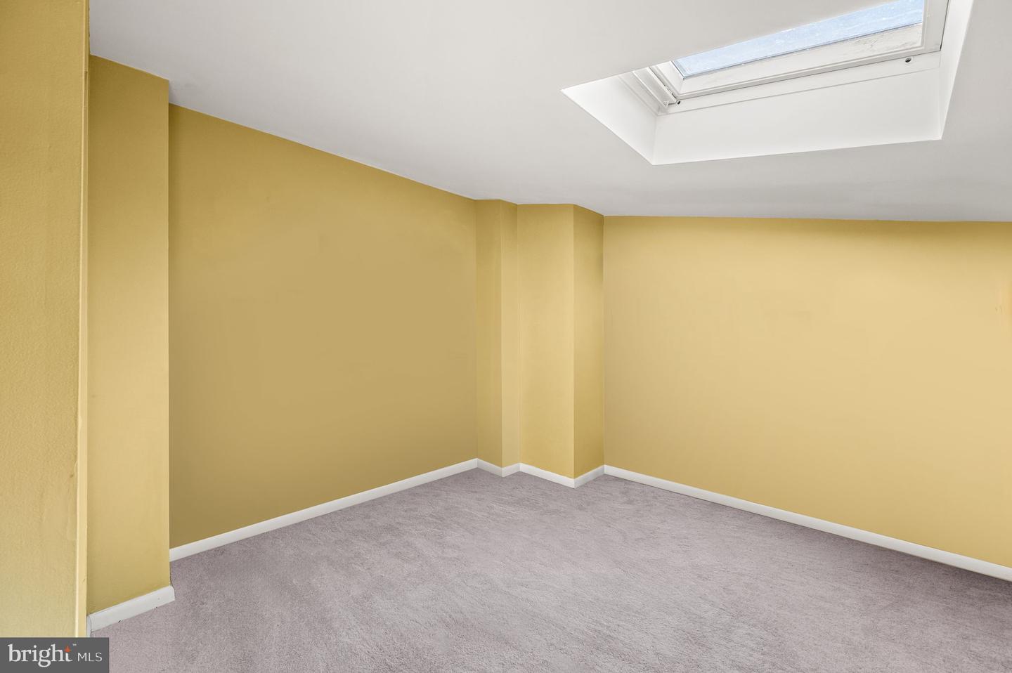 707 N 3rd St #b Property Photo 12