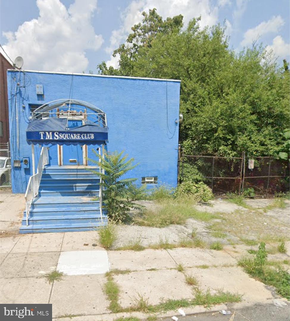 6517 Race St Property Photo 1