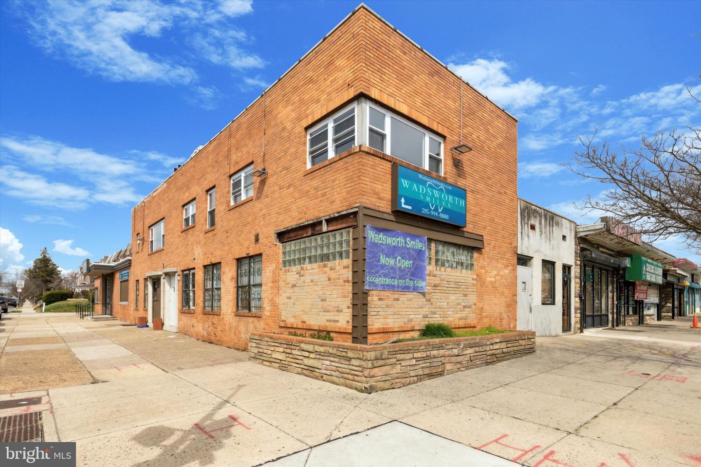 1501 E WADSWORTH AVE Property Photo 1