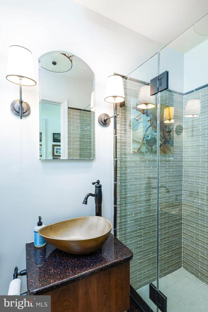 200 Hillcrest Ave Property Photo 13