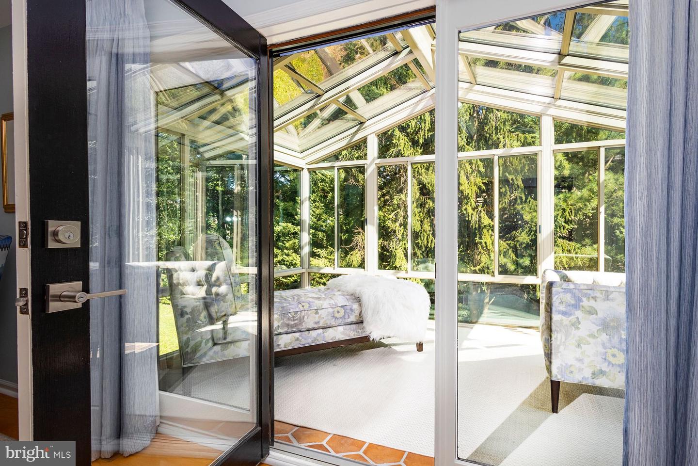 200 Hillcrest Ave Property Photo 17