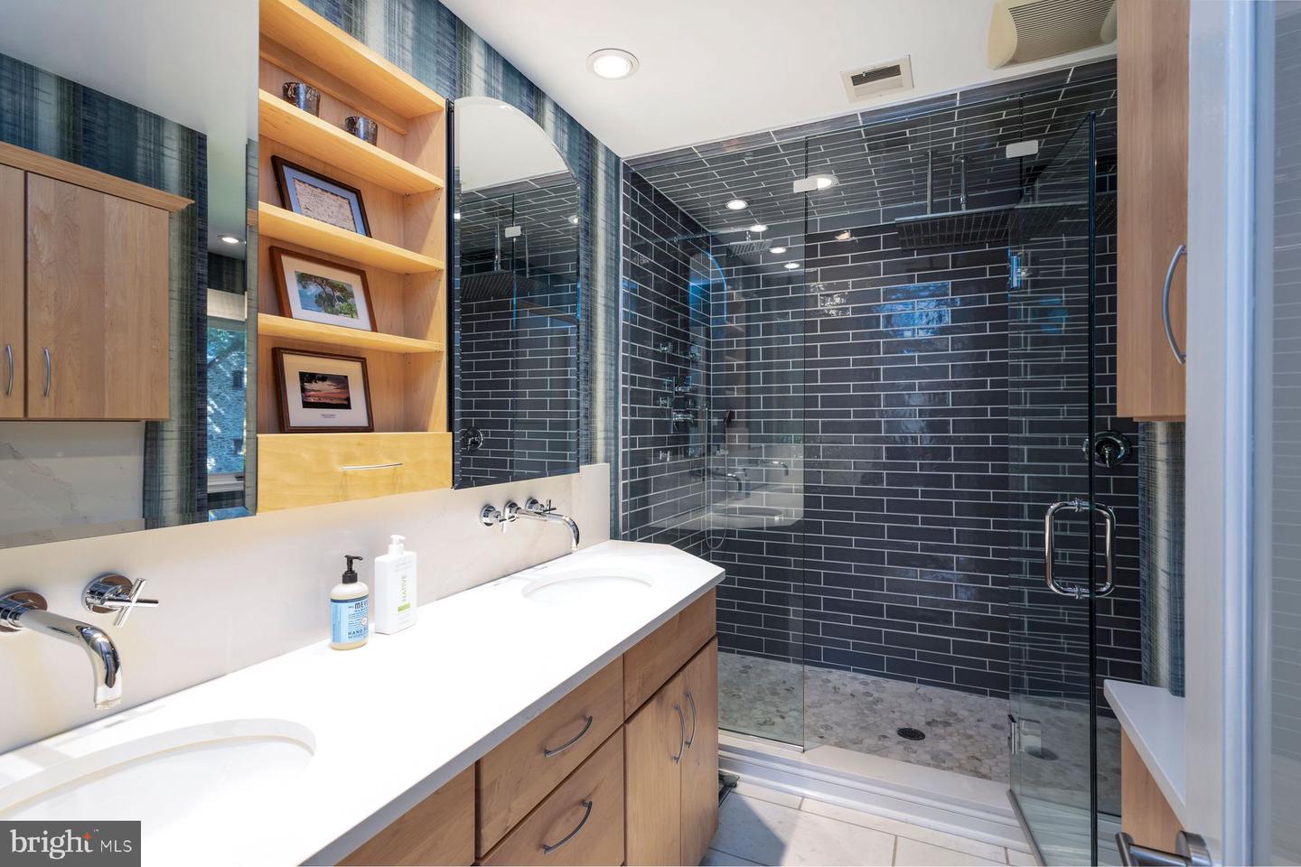 200 Hillcrest Ave Property Photo 20