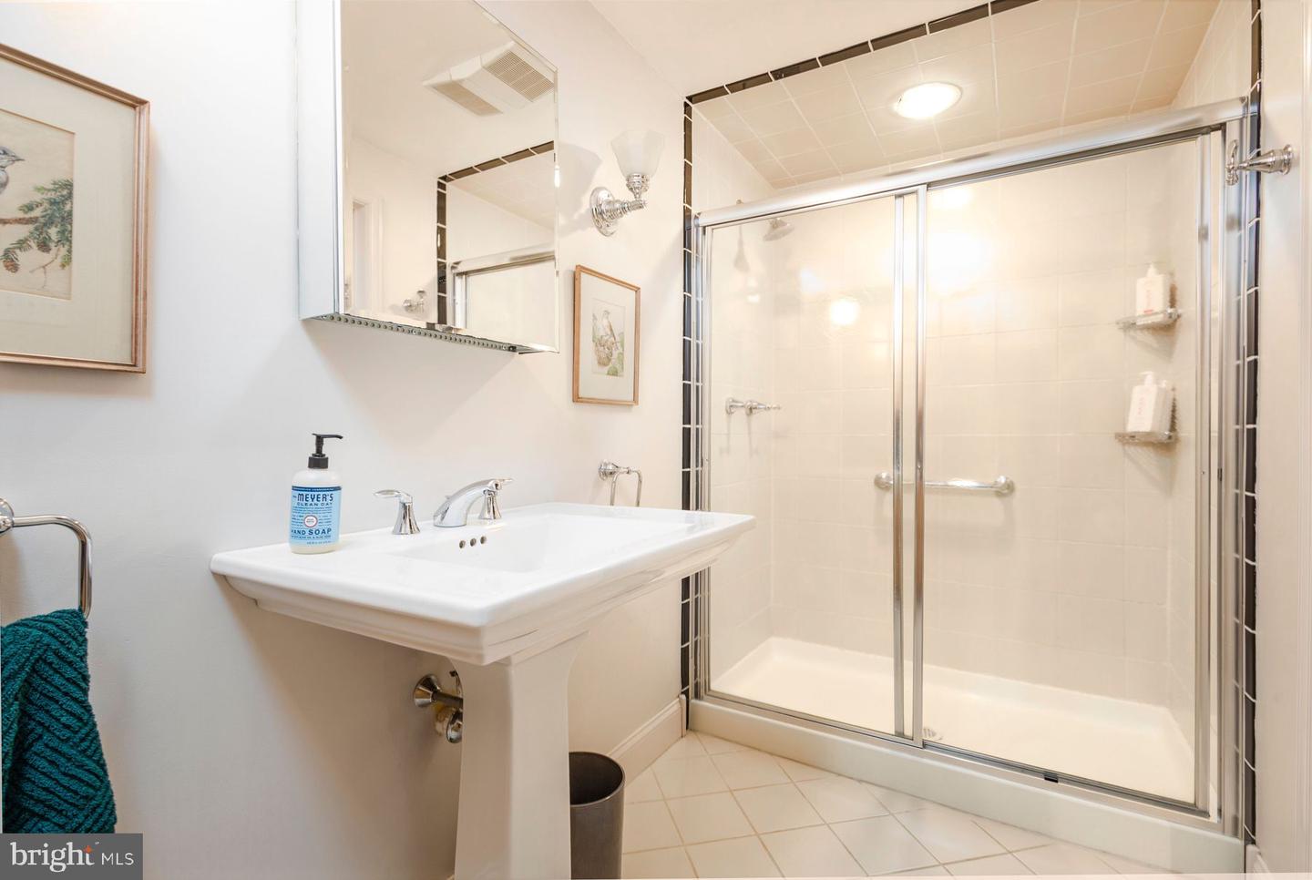 200 Hillcrest Ave Property Photo 29