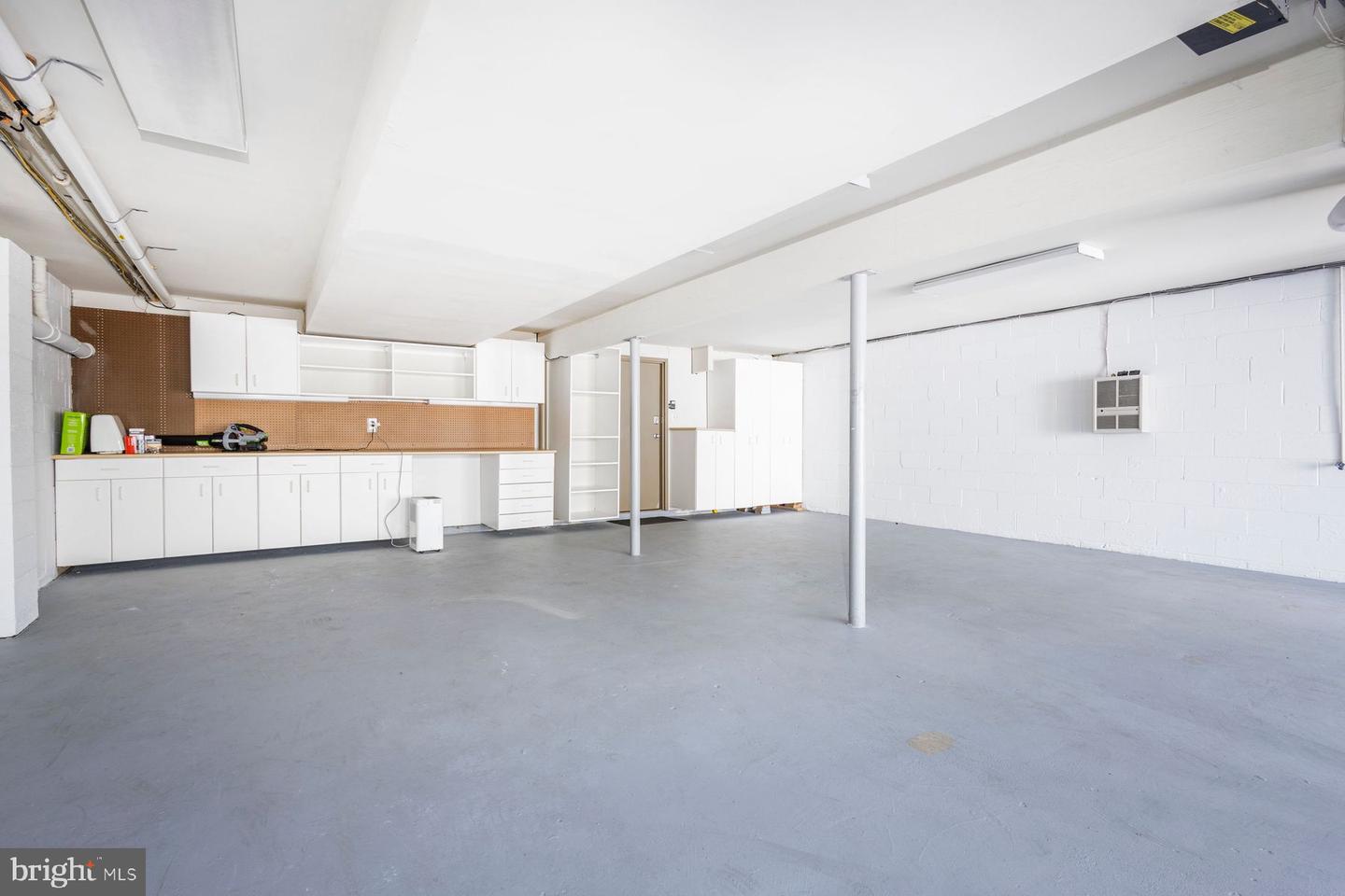 200 Hillcrest Ave Property Photo 31