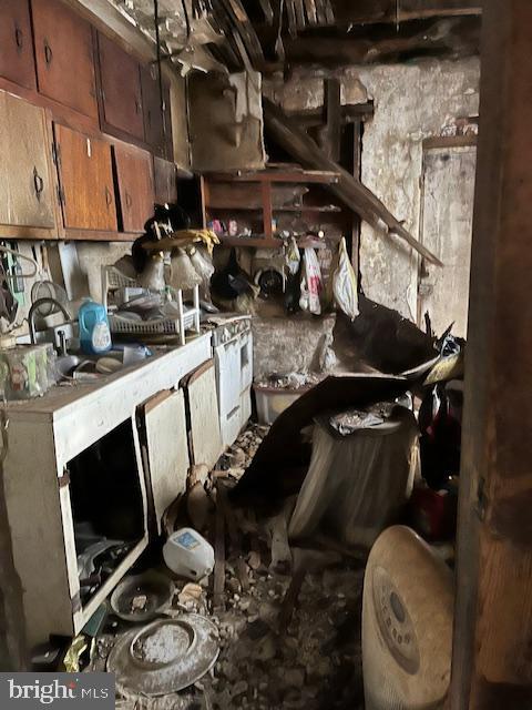 2850 Winton St Property Photo 6