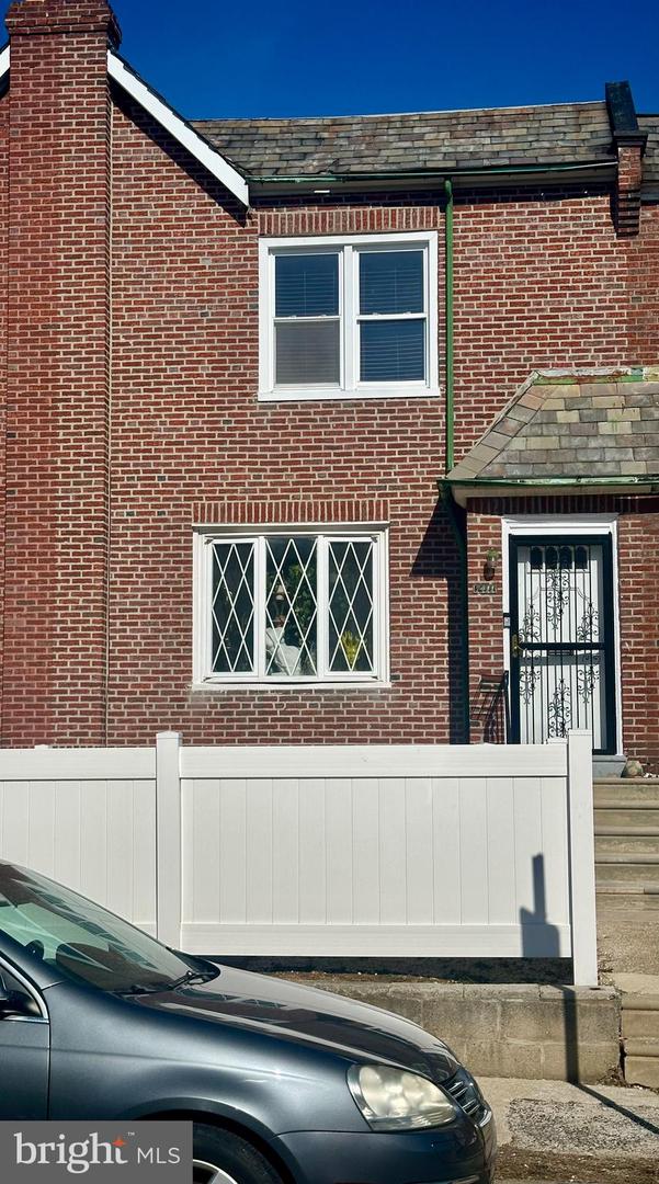 7411 Rugby St Property Photo 1