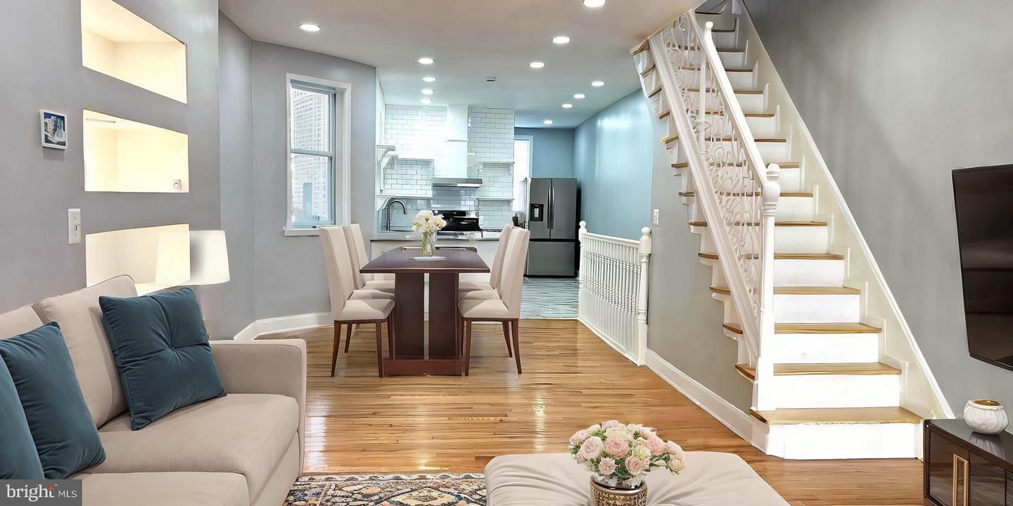 6351 Greenway Ave Property Photo 1