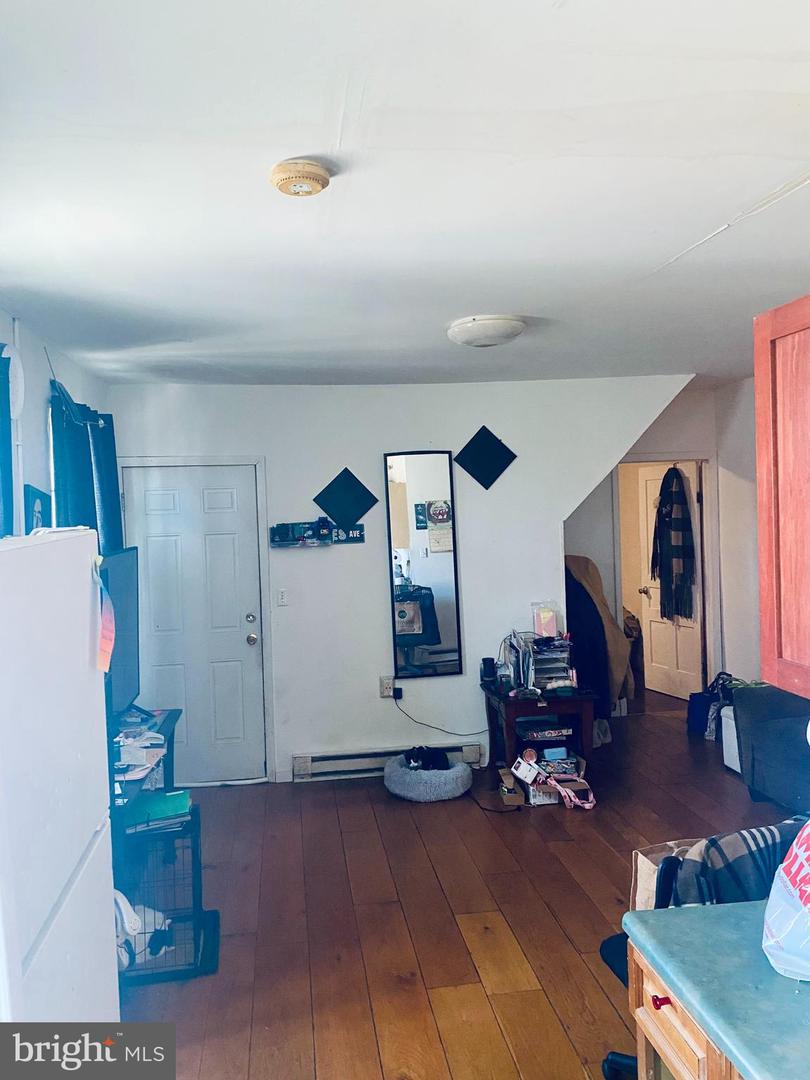 434 W York St Property Photo 10
