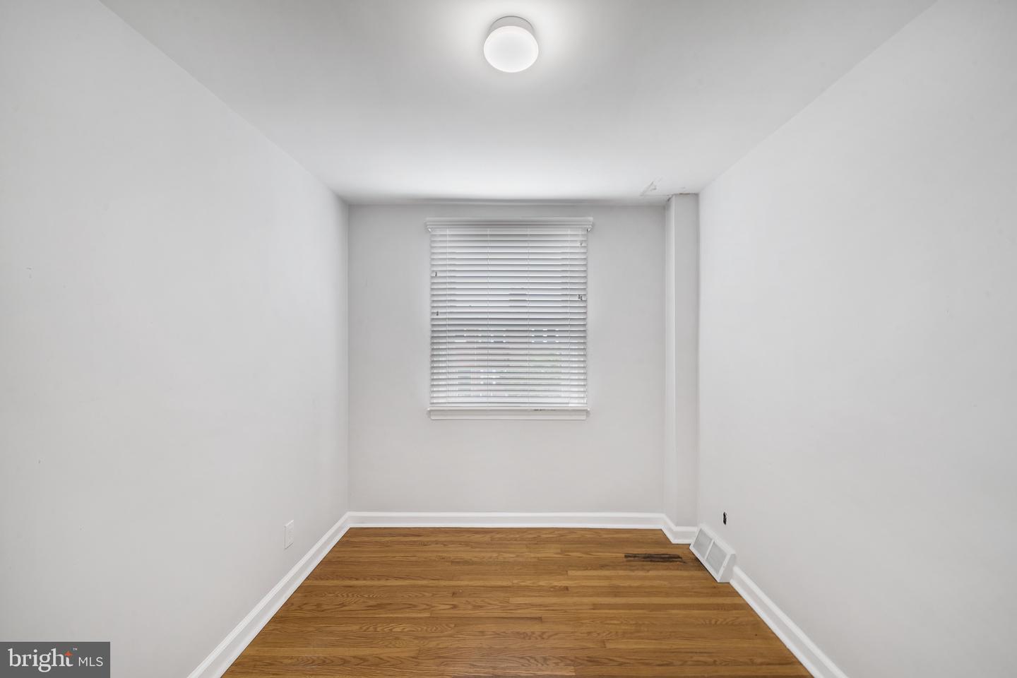 3053 Gaul St Property Photo 23