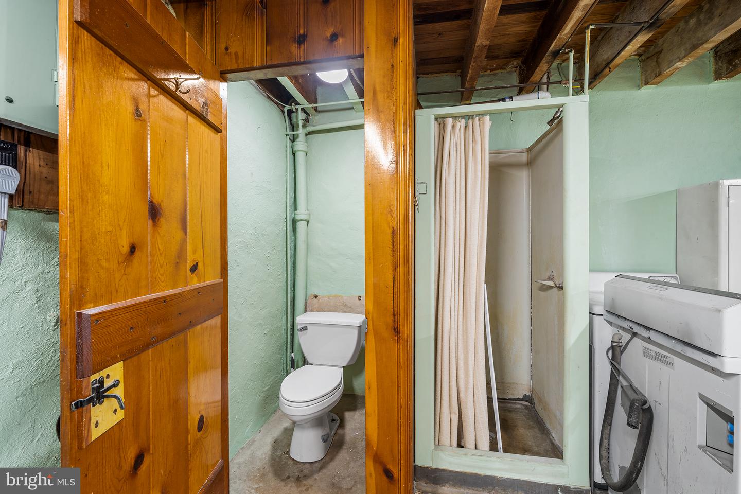 3053 Gaul St Property Photo 29
