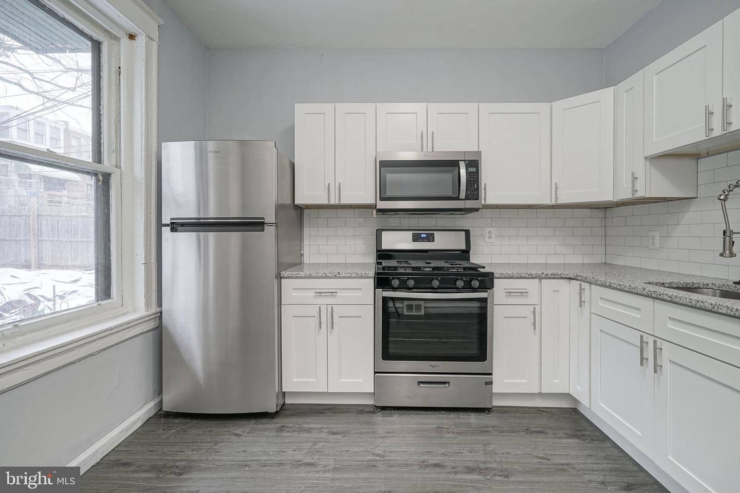 5847 Willows Ave Property Photo 4