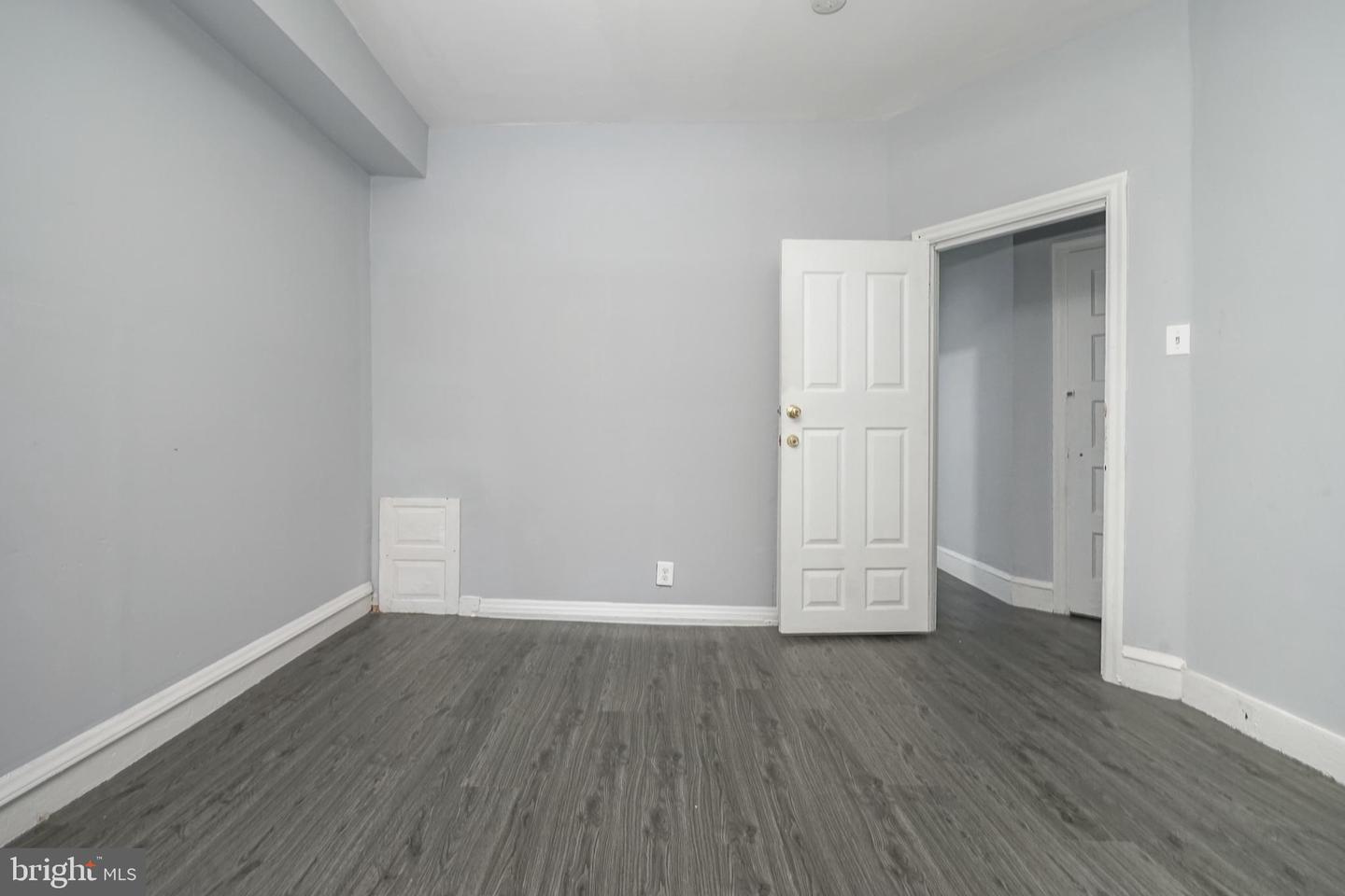 5847 Willows Ave Property Photo 14