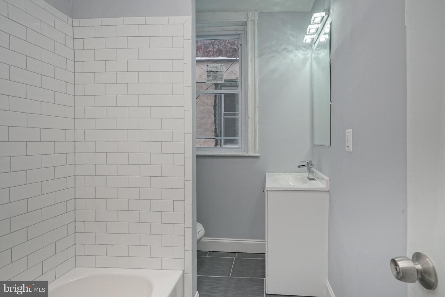 5847 Willows Ave Property Photo 25