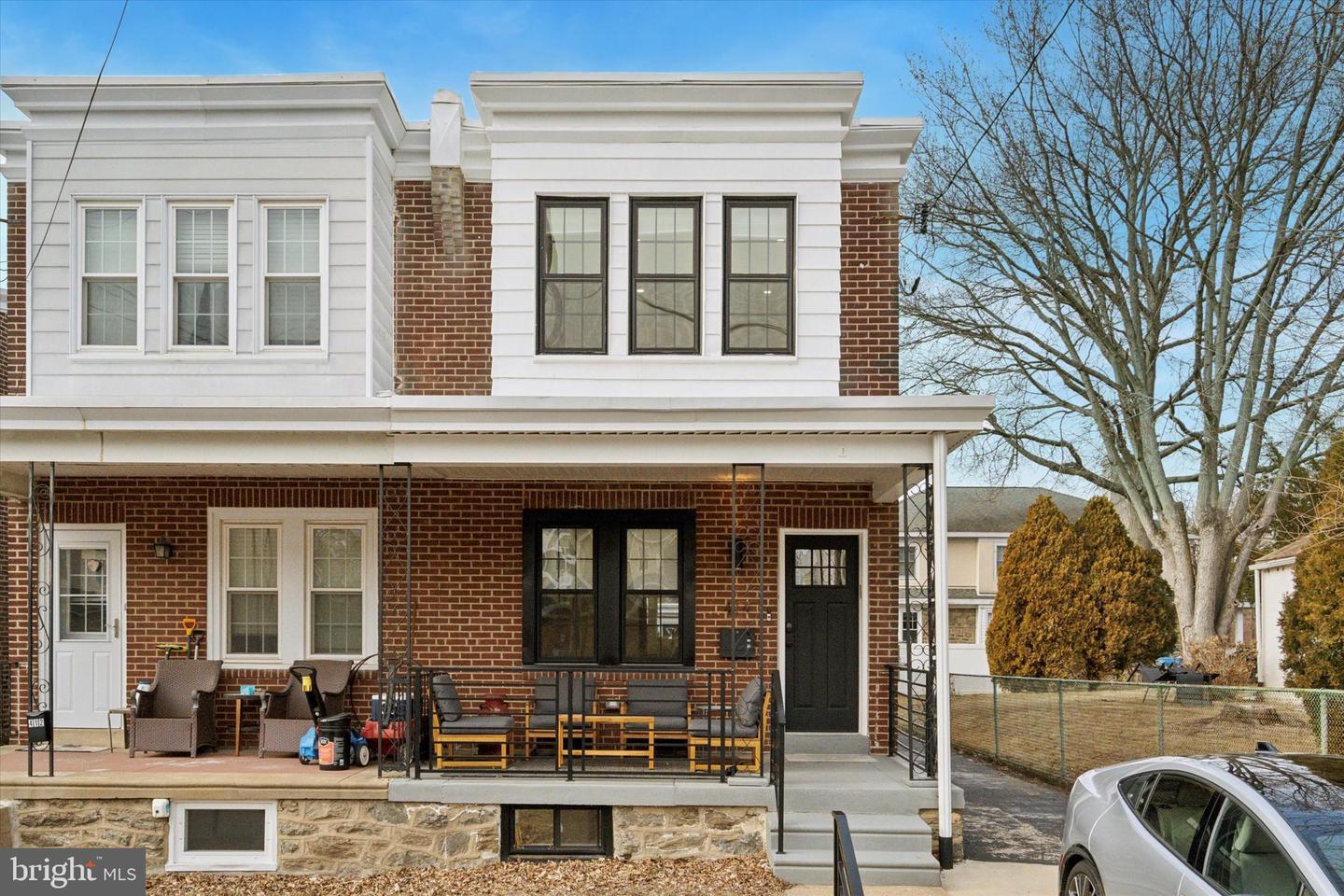 452 Cinnaminson St Property Photo
