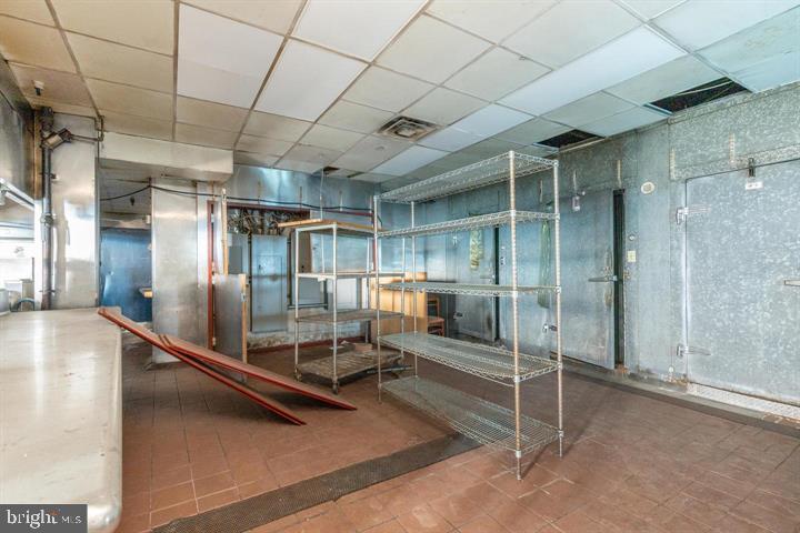 3-5 N Columbus Blvd Property Photo 25
