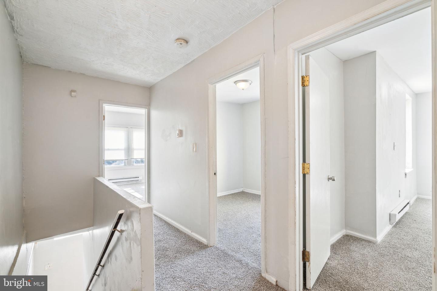 101 E Pleasant St Property Photo 14