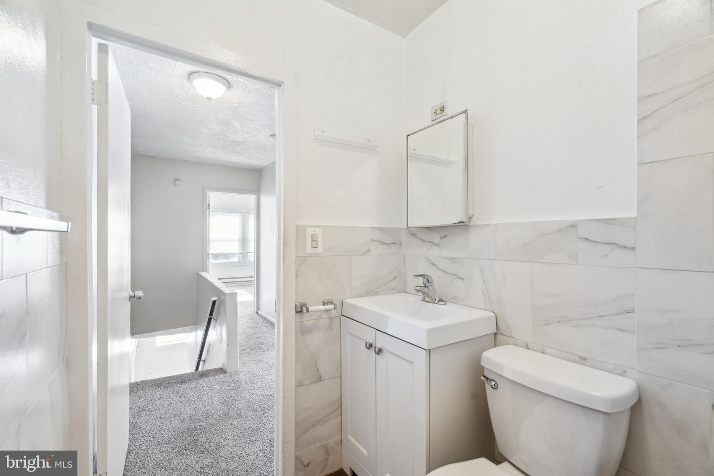 101 E Pleasant St Property Photo 16