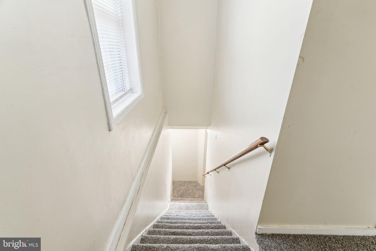101 E Pleasant St Property Photo 36
