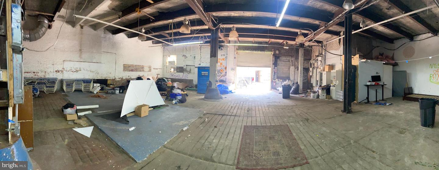 967-73 N 9th St Property Photo 3