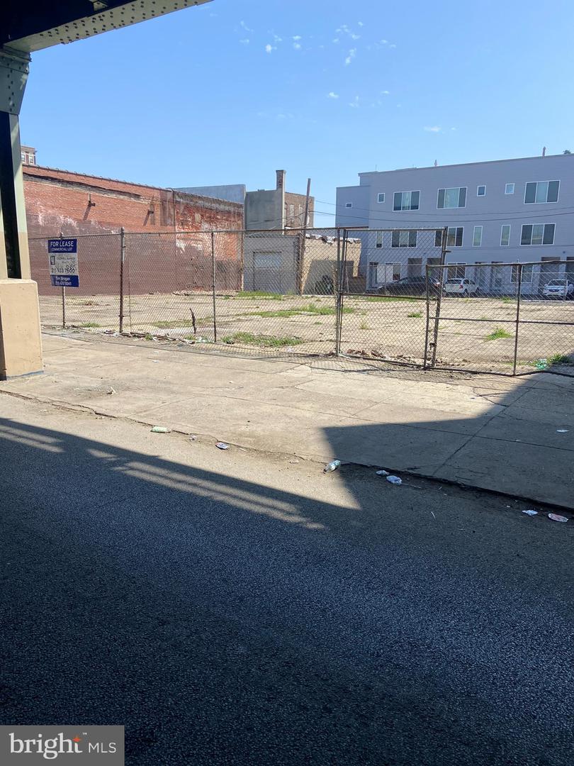 967-73 N 9th St Property Photo 7