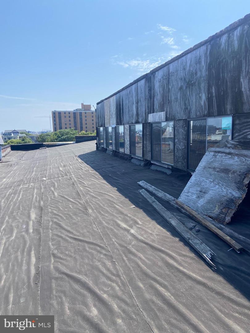 967-73 N 9th St Property Photo 19