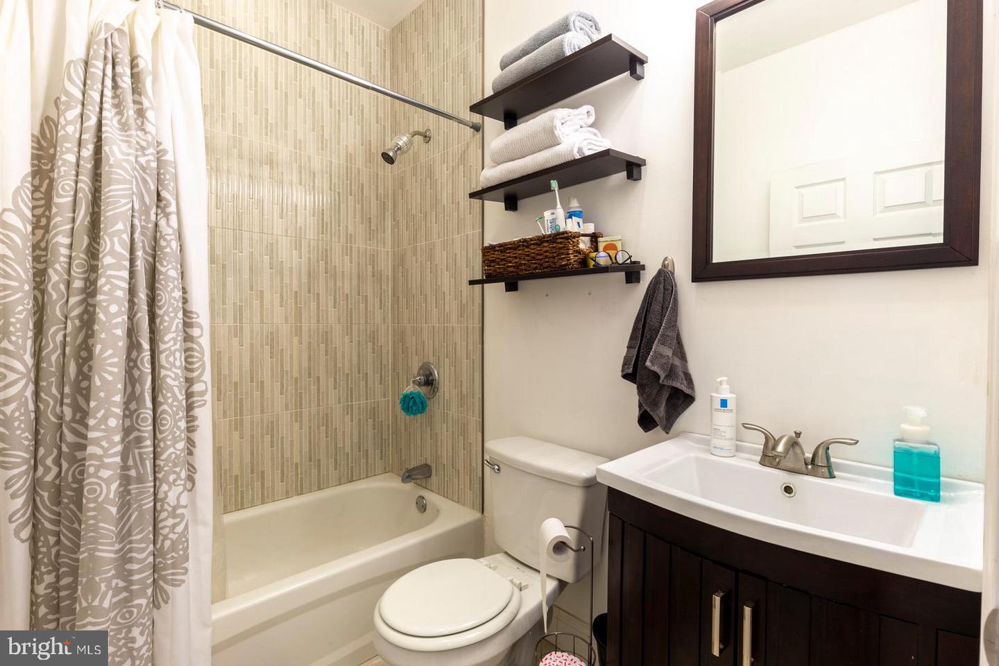 2027 S Bancroft St Property Photo 8