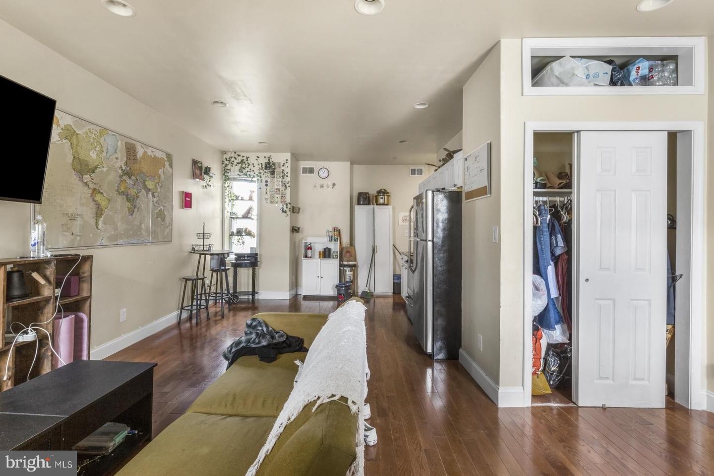 2027 S Bancroft St Property Photo 18
