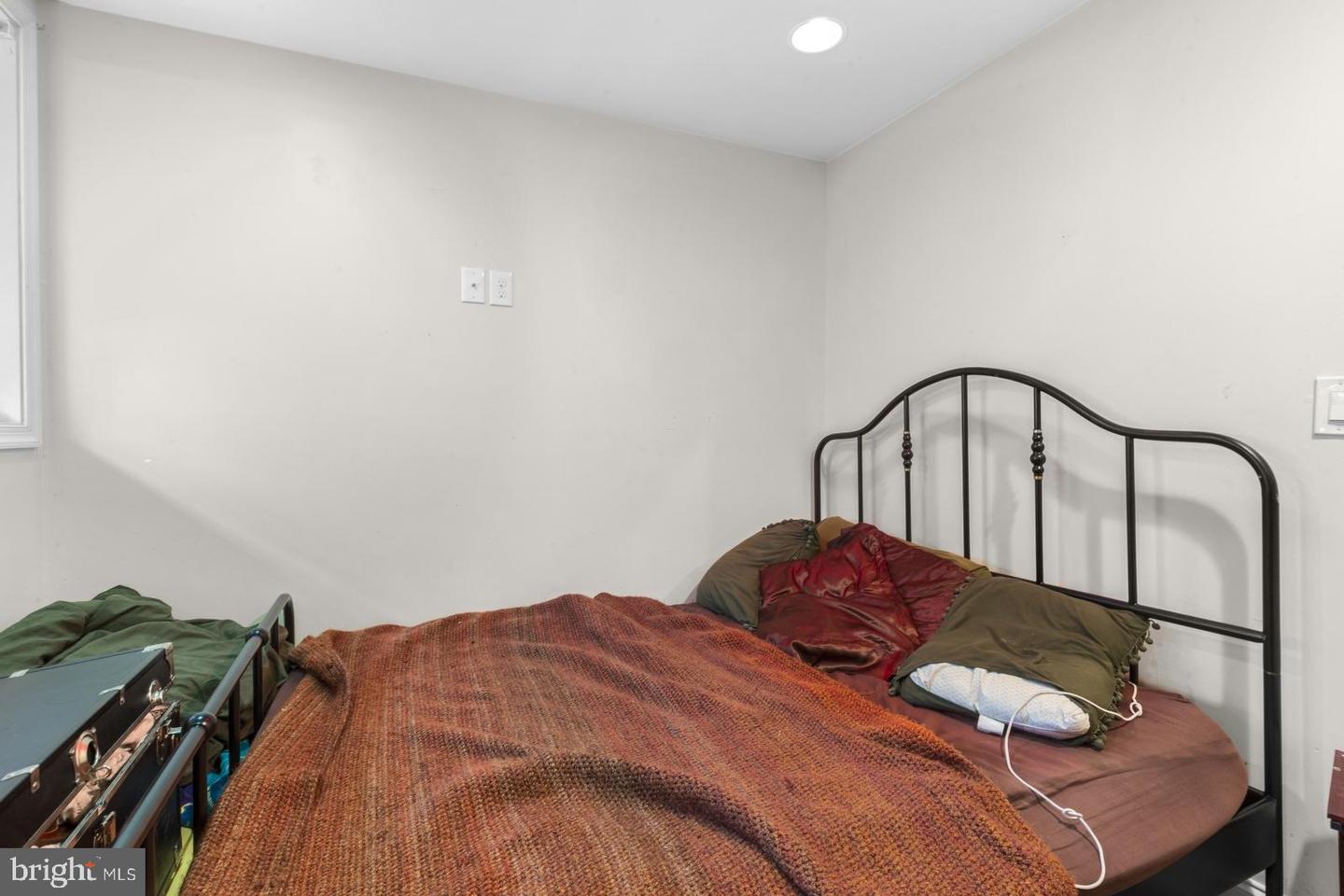 2027 S Bancroft St Property Photo 25