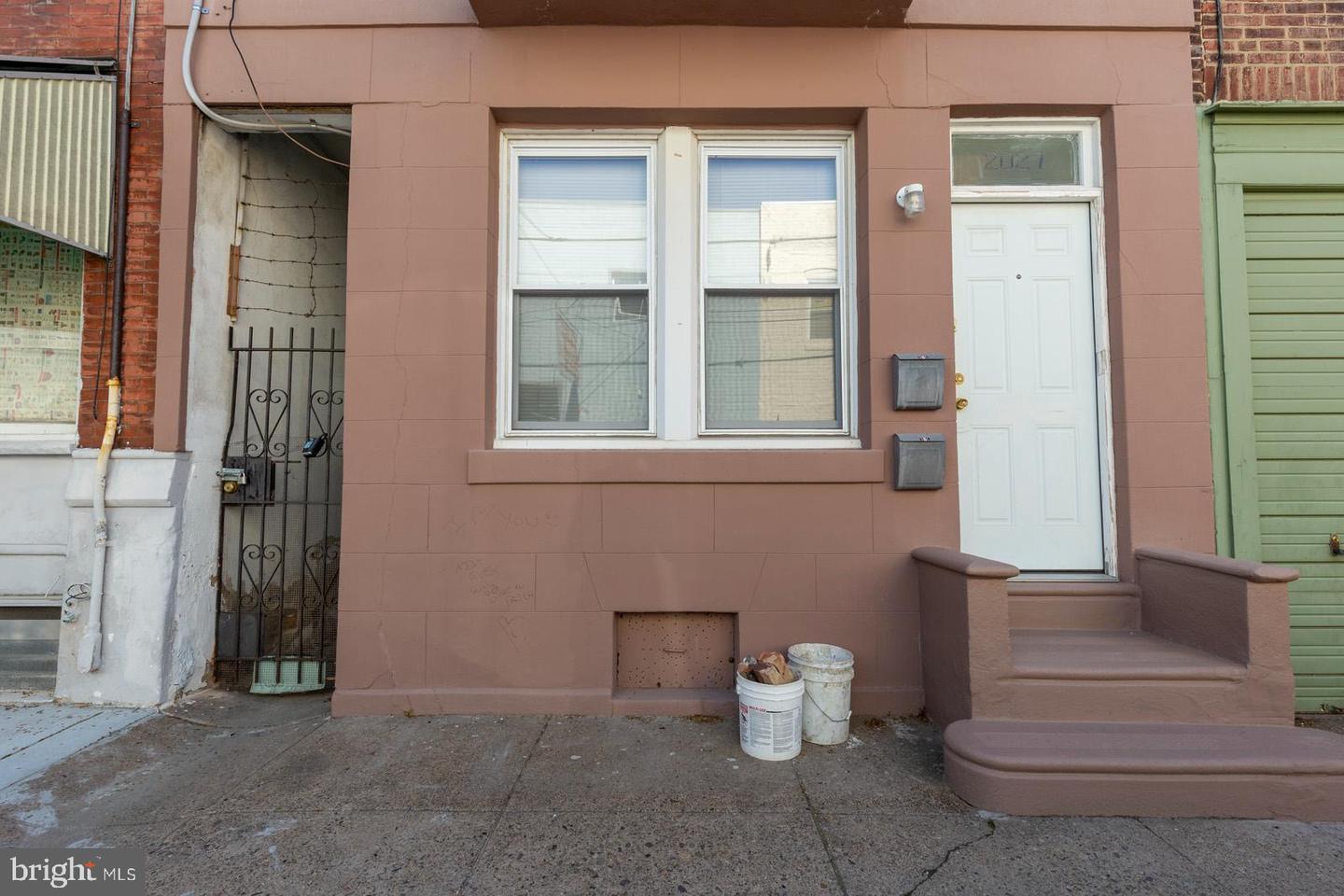 2027 S Bancroft St Property Photo 28