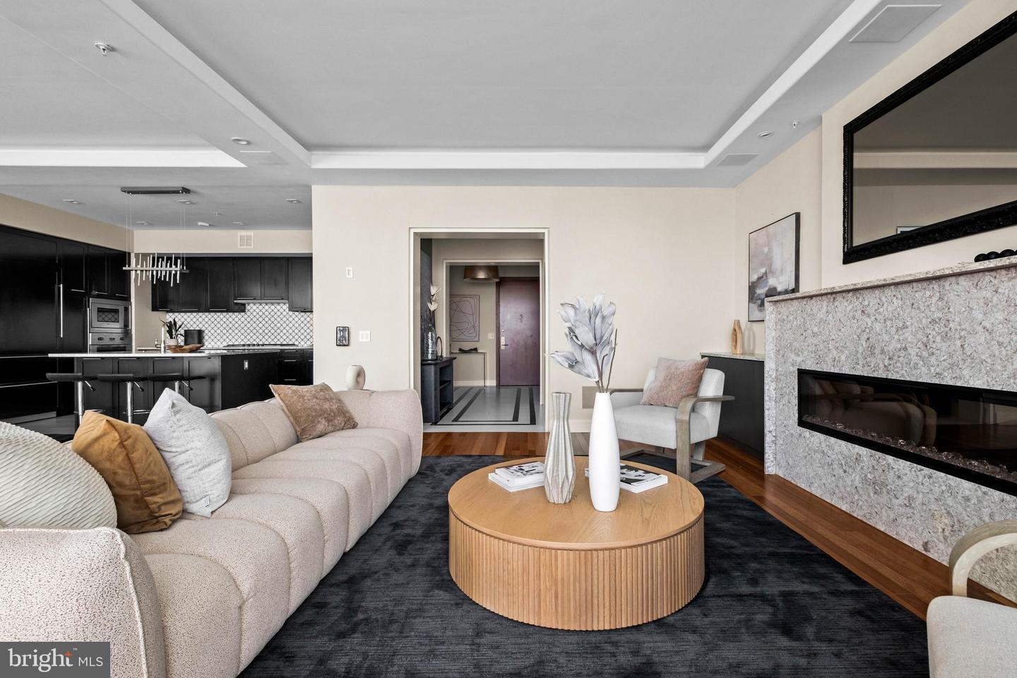 1414 S Penn Sq #30cde Property Photo 14