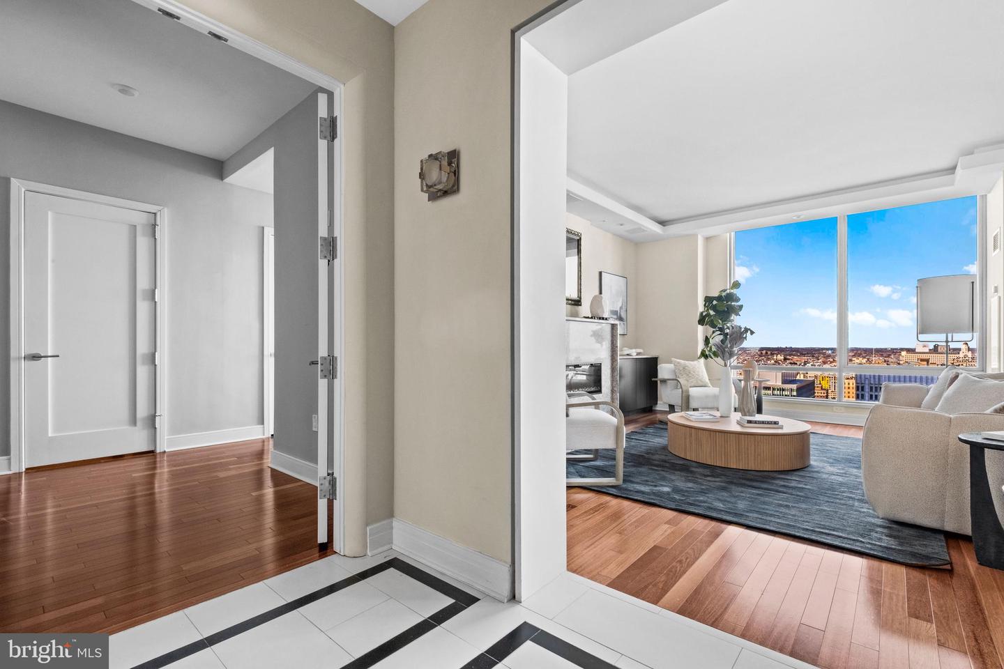 1414 S Penn Sq #30cde Property Photo 40