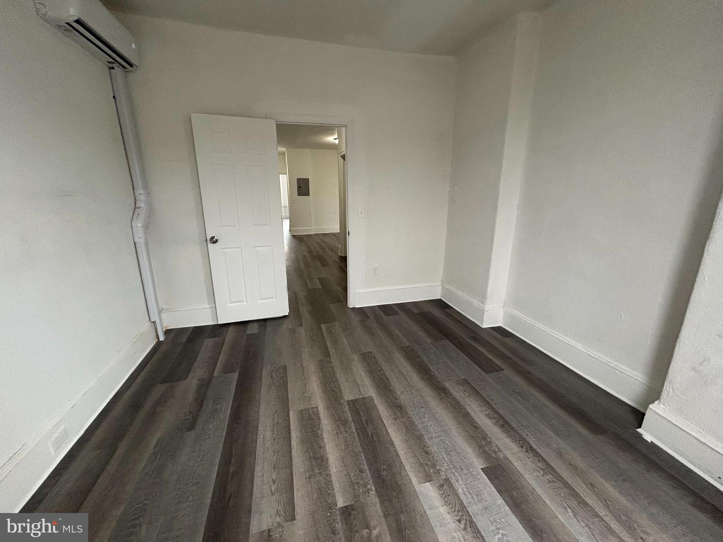 428 S 56th St #unit 2 Property Photo 5