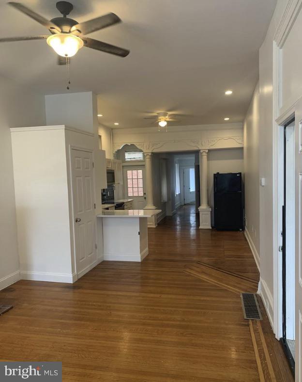 3813 Baring St Property Photo 4