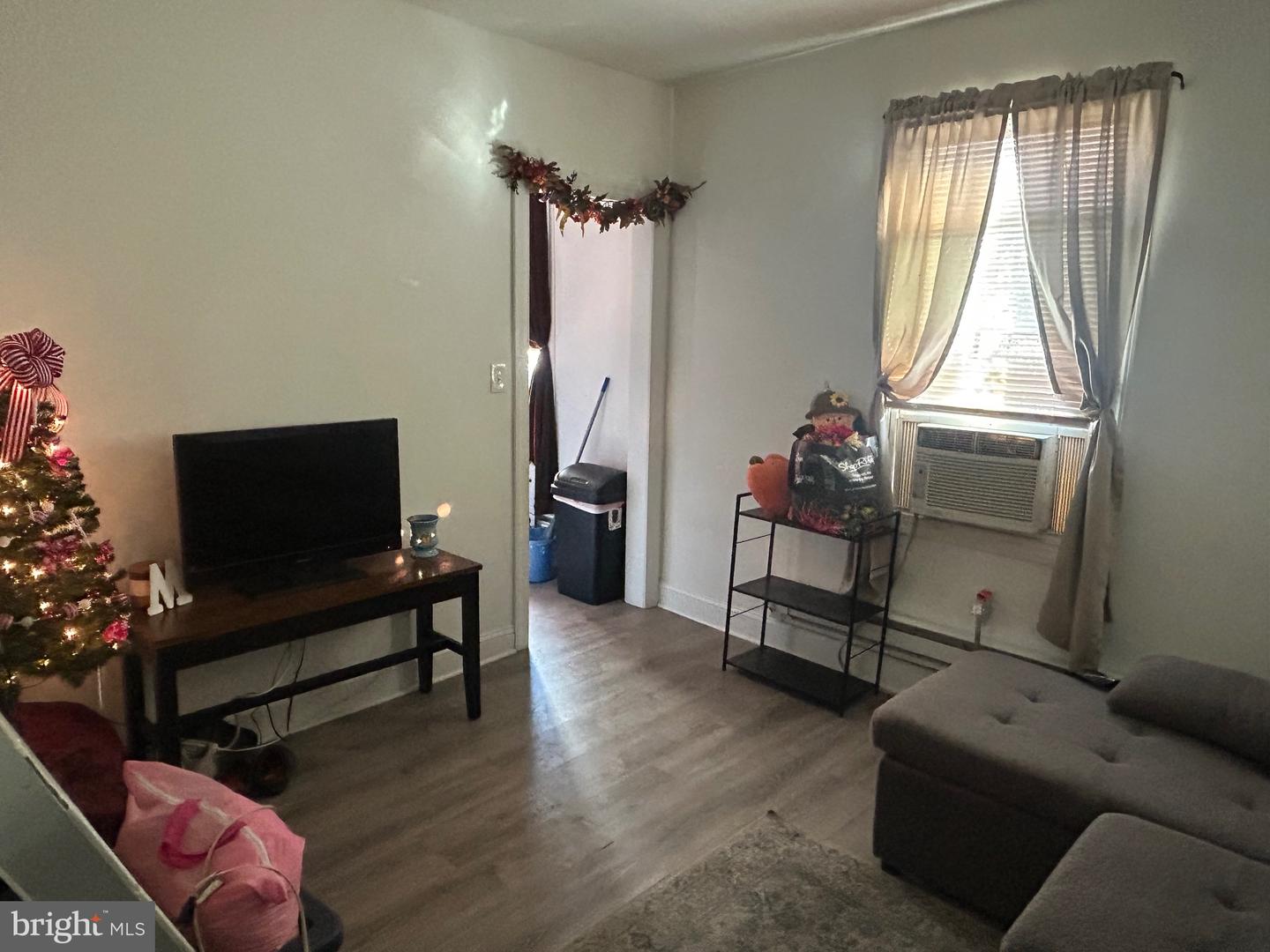 4147 Paul St Property Photo 16