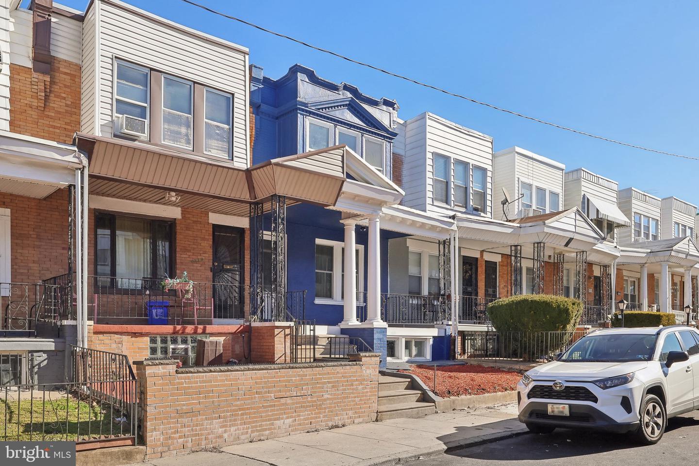 6227 Delancey St Property Photo 4