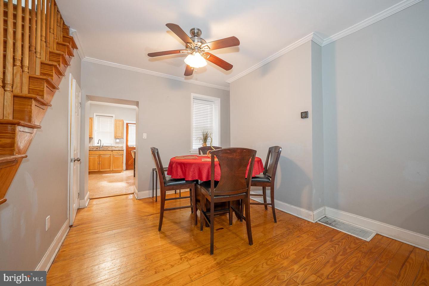 849 Corinthian Ave Property Photo 4