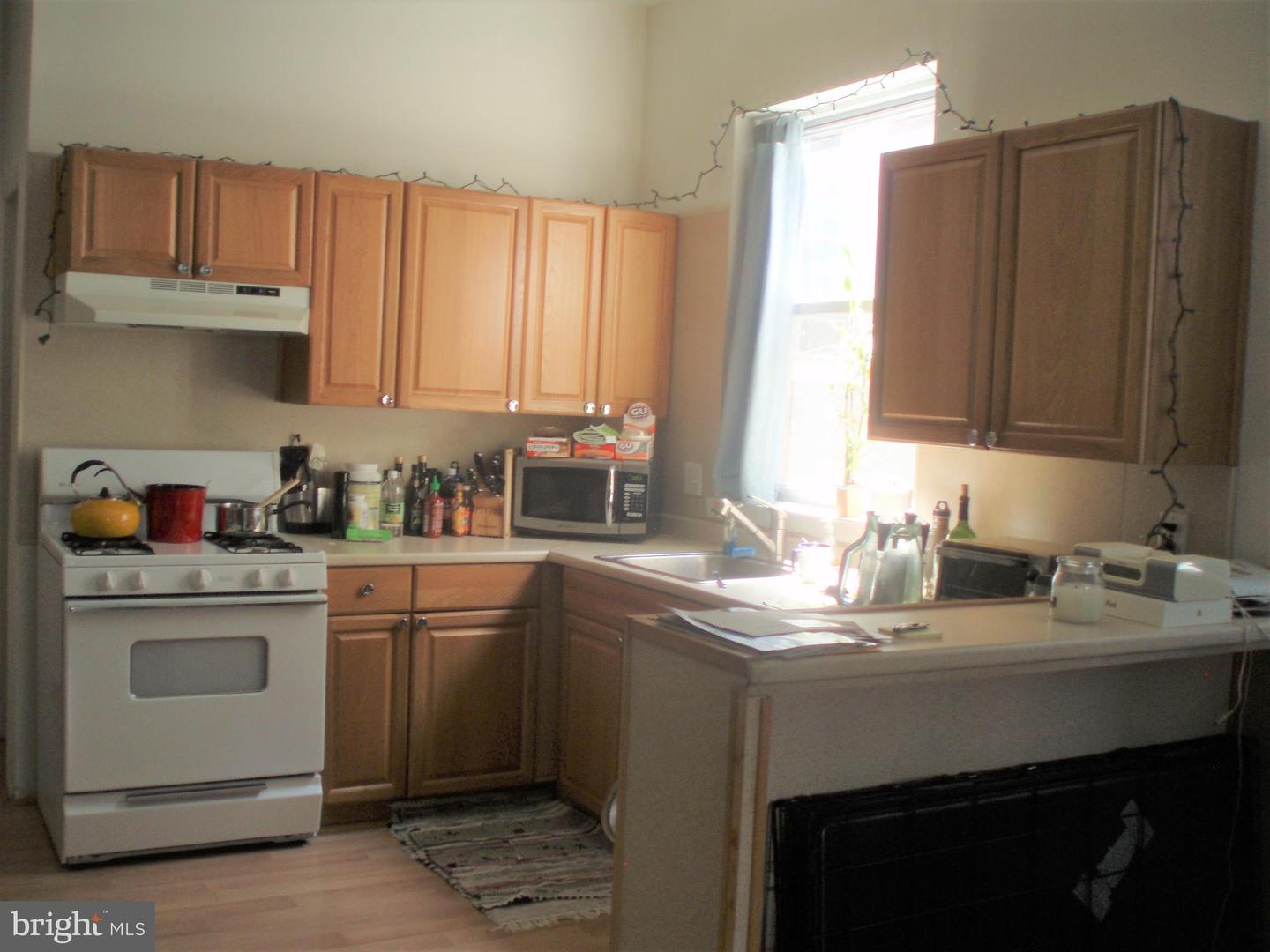 2043-2r Green St Property Photo