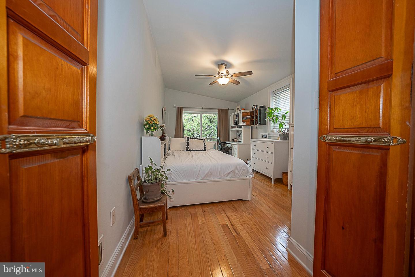 2317 Fairmount Ave Property Photo 21