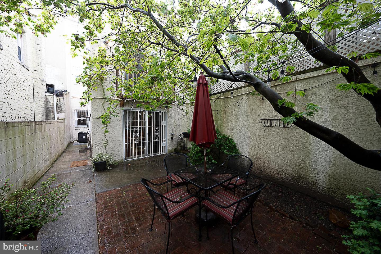 2317 Fairmount Ave Property Photo 43