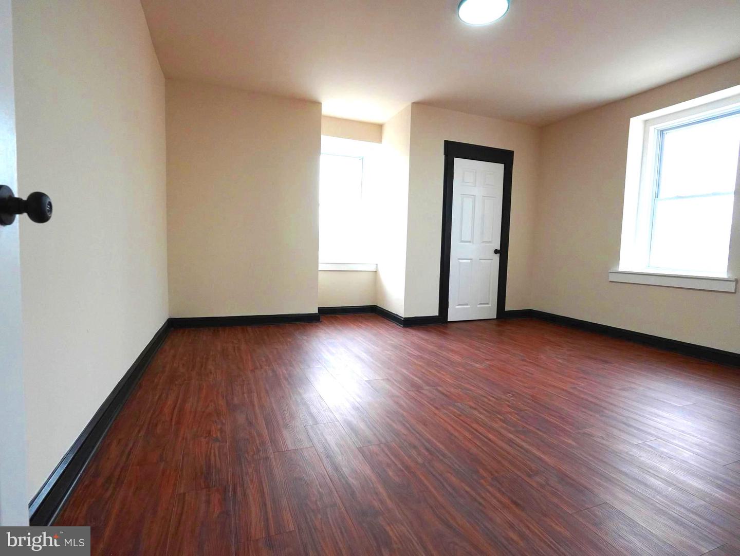 5013 Chester Ave Property Photo 13