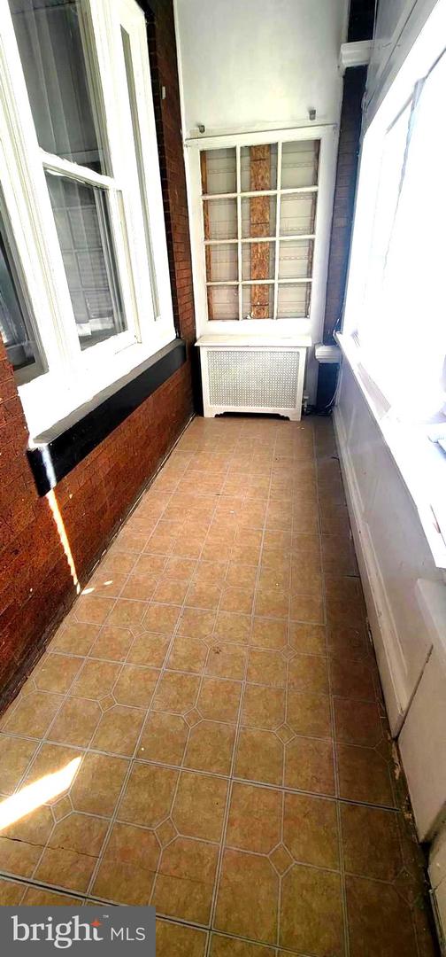 1451 S Etting St Property Photo 2